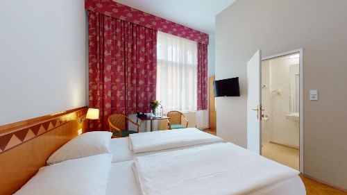 Hotel Post image 1